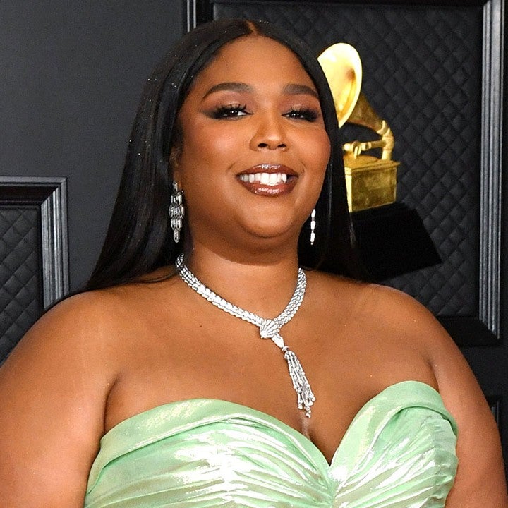 Lizzo Rocked $8 Faux Mink Lashes for Her Flawless GRAMMYs Beauty Look