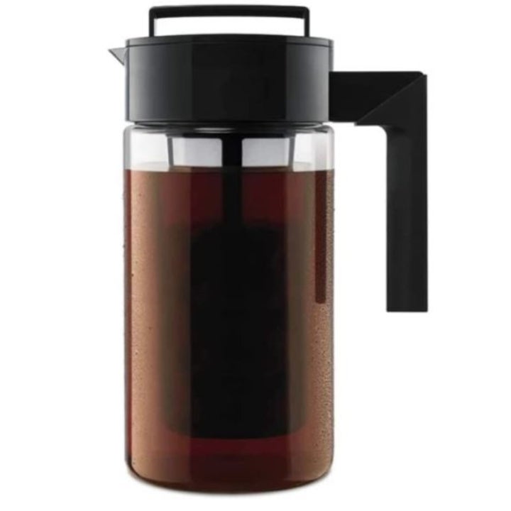 https://www.etonline.com/sites/default/files/styles/720x720/public/images/2022-03/Takeya%20Patented%20Deluxe%20Cold%20Brew%20Coffee%20Maker.JPG?h=258d9bfc