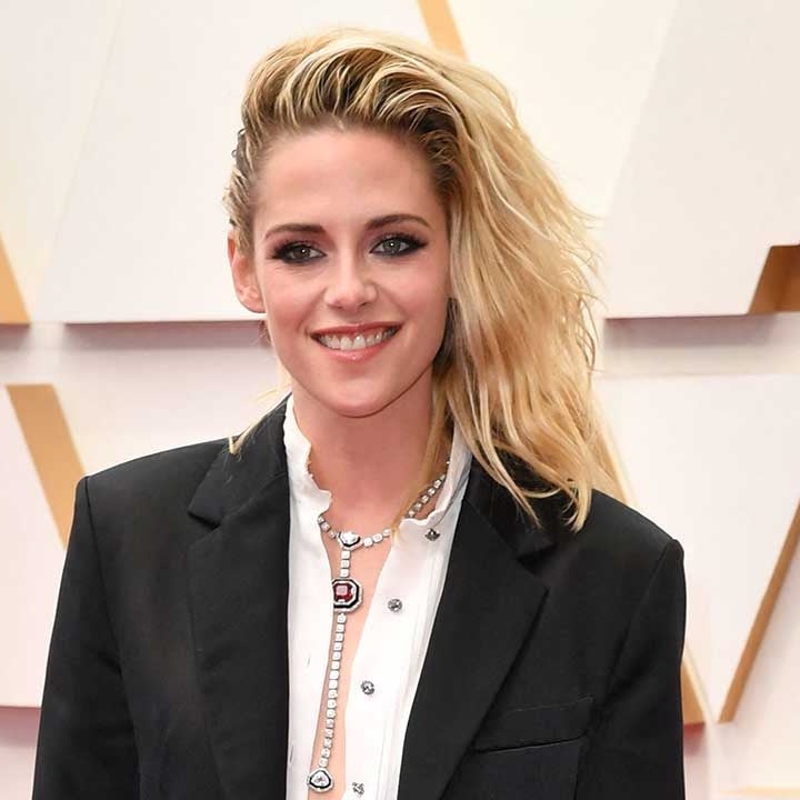 Kristen Stewart Is Red Carpet Royalty in Chanel Shorts at the Oscars