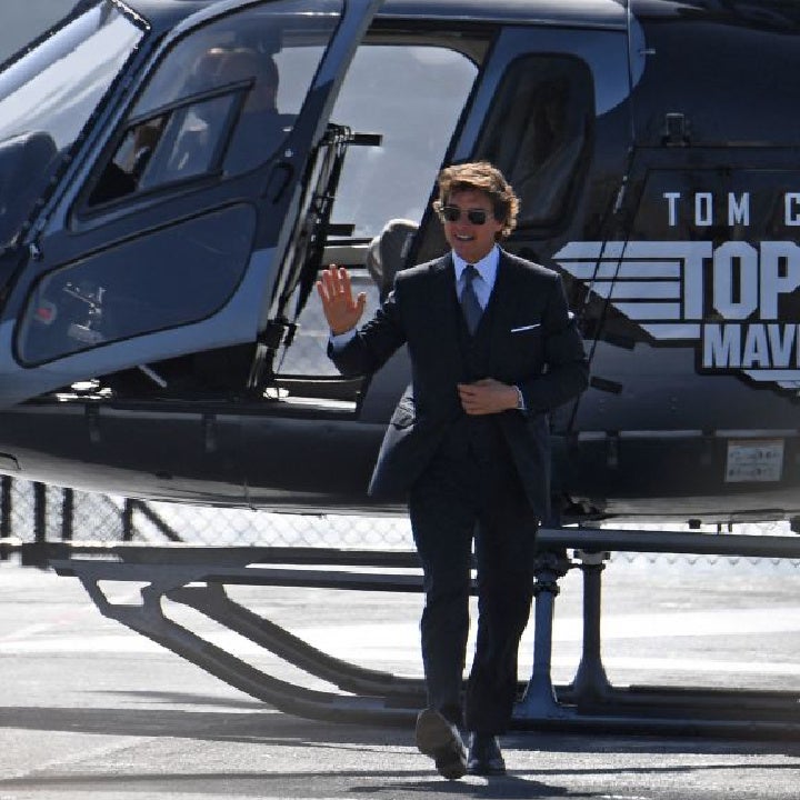 Watch Tom Cruise Land in a Helicopter at 'Top Gun: Maverick' Premiere