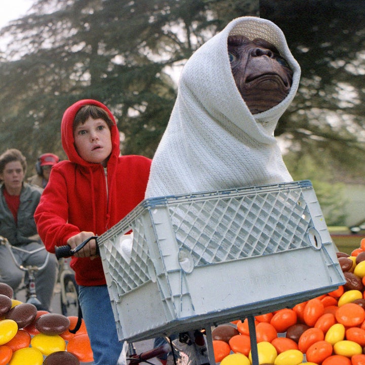 Steven Spielberg on 'E.T.'s Reese's Pieces Scene (Flashback)