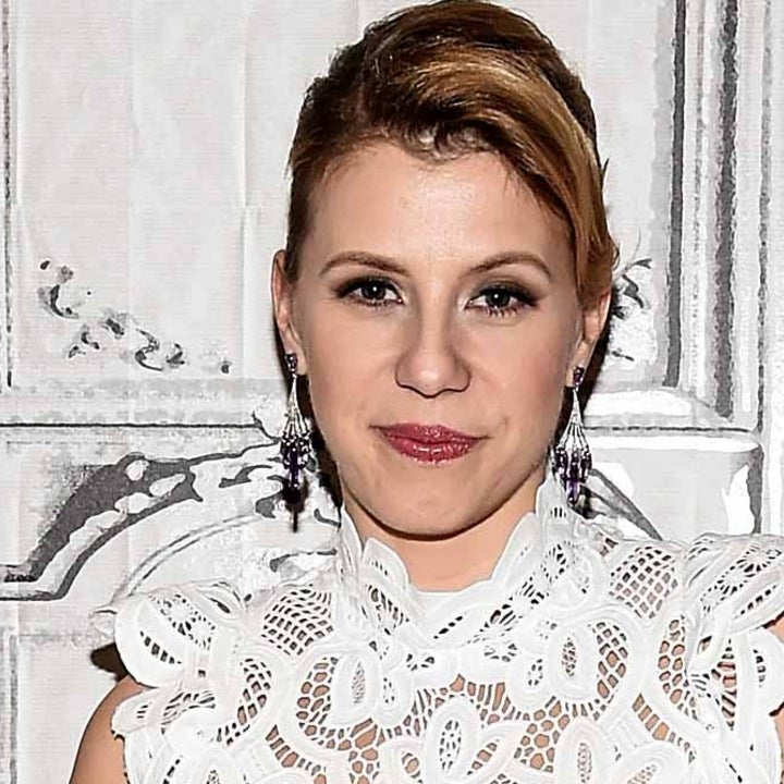 Jodie Sweetin Shares Her Message After Police Pushed Her to the Ground