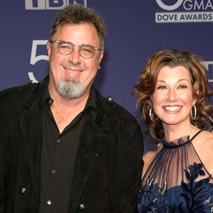 Vince Gill Emotionally Honors Wife Amy Grant On Stage After Bike Crash
