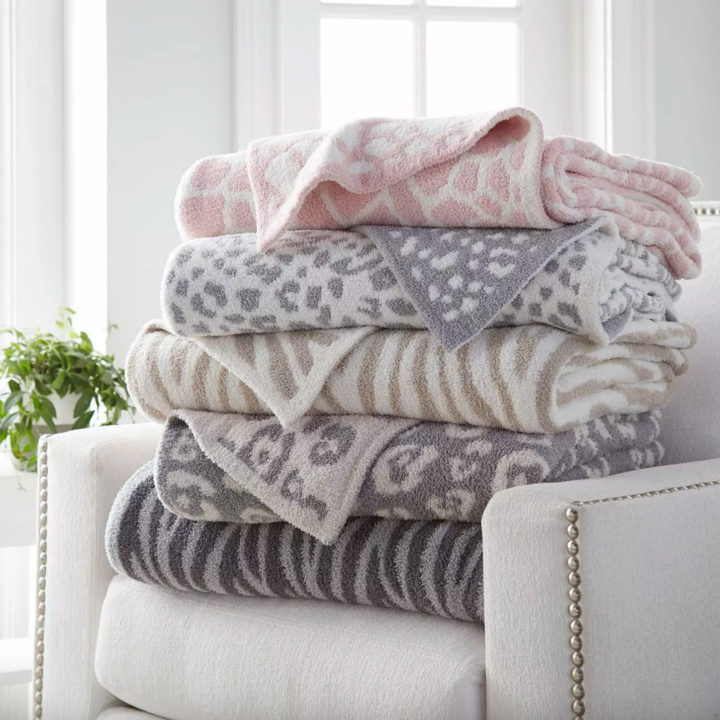 Celeb-Loved Barefoot Dreams Throw Blankets Are Up to 40% Off Now