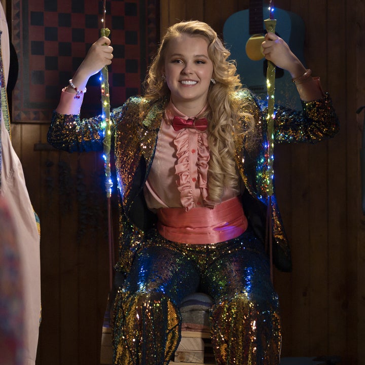 JoJo Siwa Dishes on 'HSMTMTS' Season 3 Debut, Playing Queer Character