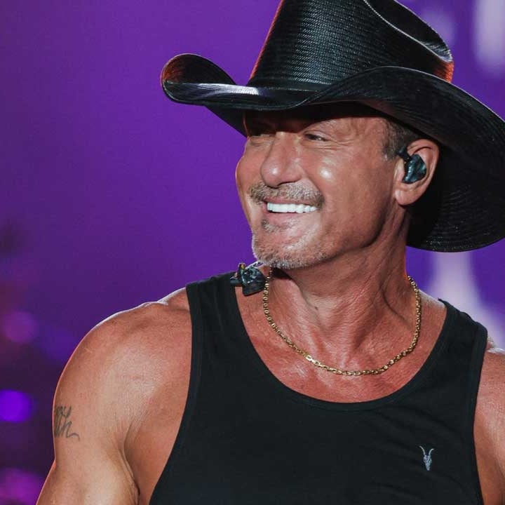 Tim McGraw Falls Backward Off Stage While Performing in Arizona