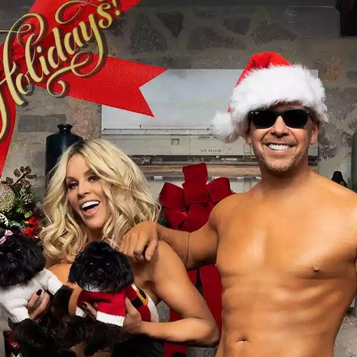 Jenny McCarthy, Donnie Wahlberg Strip Down for Naked Holiday-Themed Ad