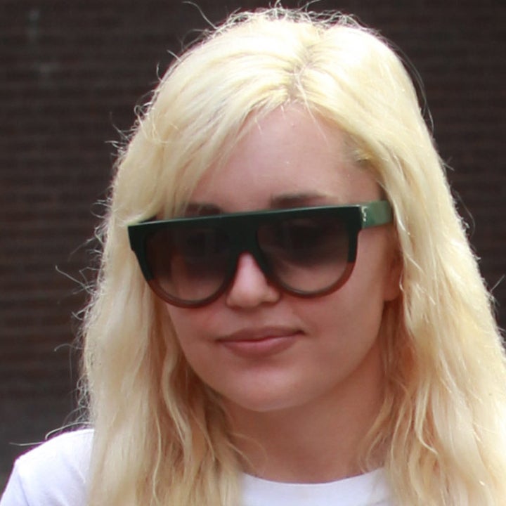 Amanda Bynes Placed on Psychiatric Hold After Roaming LA Naked: Report