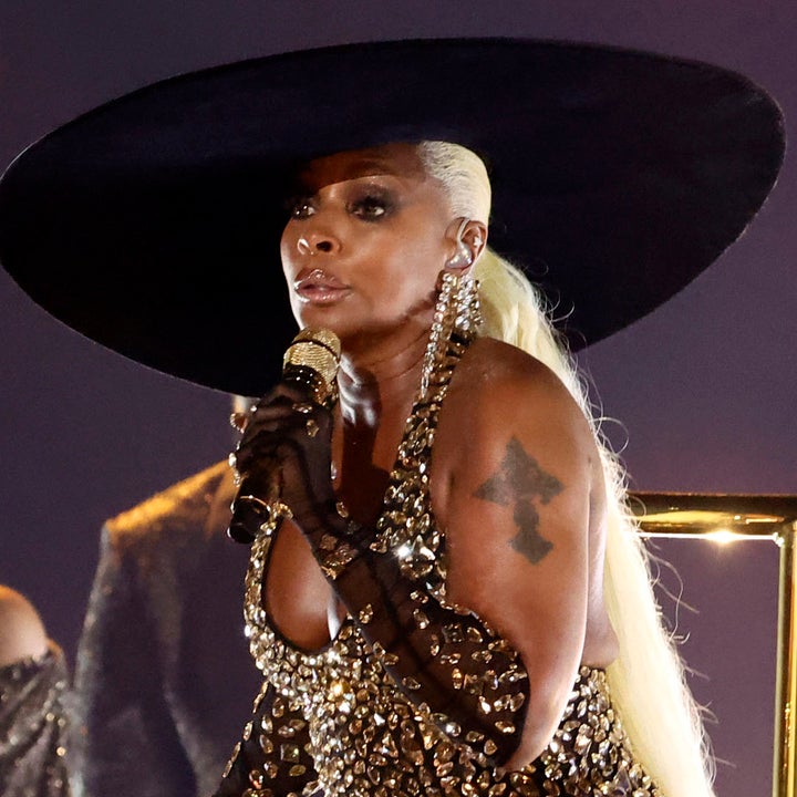 Mary J. Blige Brings Down the House With Spirited GRAMMYs Performance