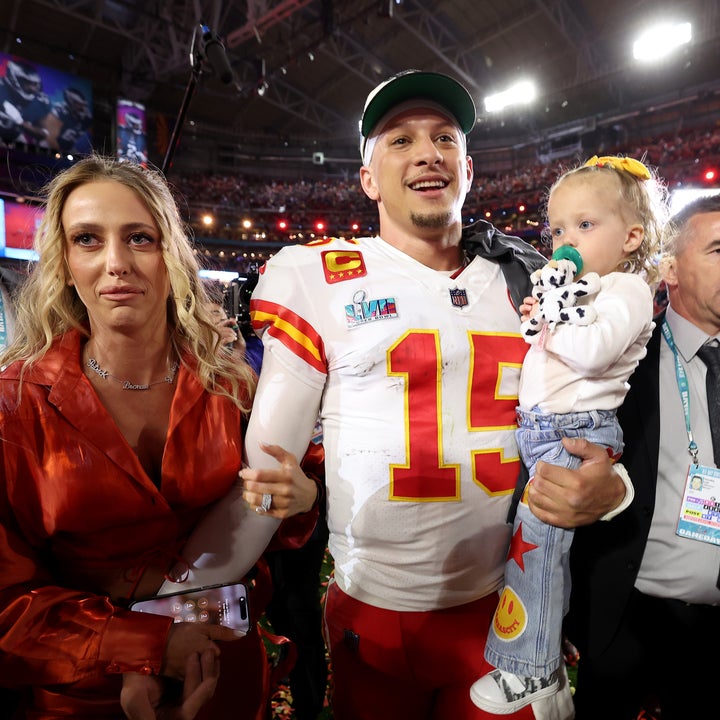 Patrick Mahomes' Daughter Sterling Shows Off Her Custom '15' Jacket at  Super Bowl 2023