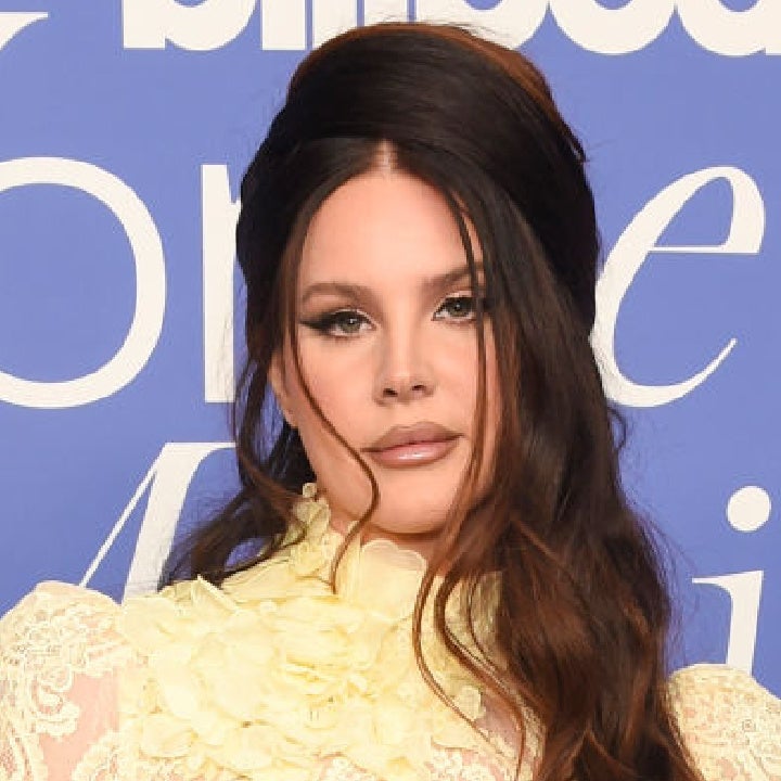 Lana Del Rey Shines in Yellow at Billboard Women in Music Awards