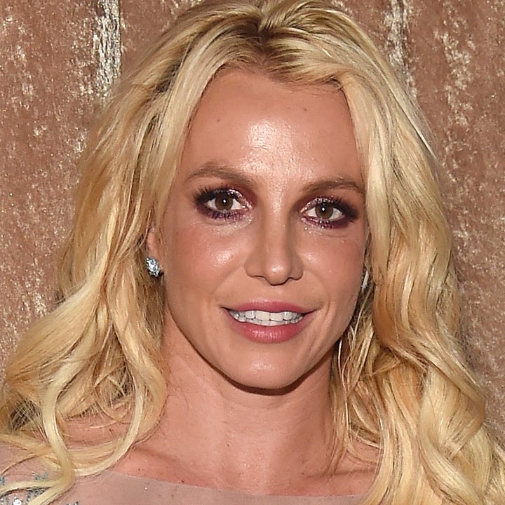 Britney Spears Seen Without Her Wedding Ring in Puerto Rico