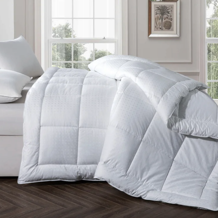 Wayfair's Best-Selling Comforter Is On Sale for Less Than $50
