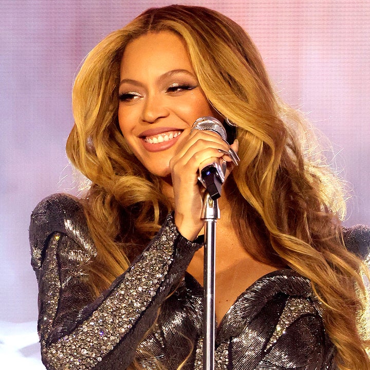 Beyoncé Reveals Gender of a Fan's Baby on Stage -- See the Video!