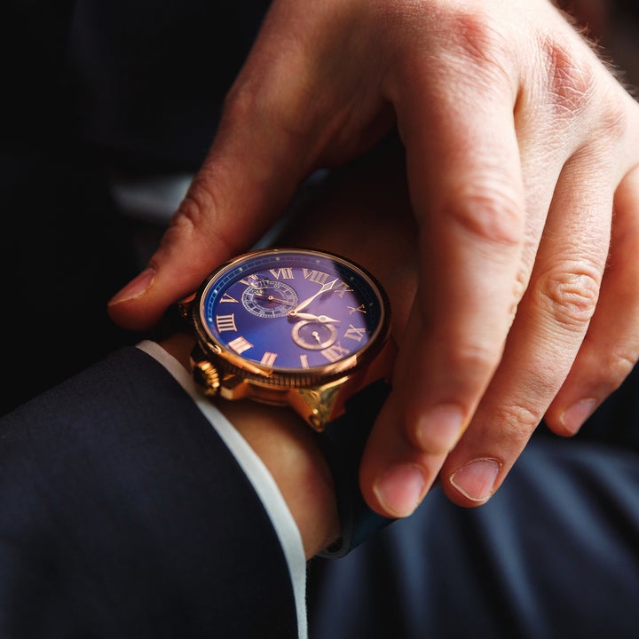 The Best Watches on Amazon to Gift This Valentine's Day 2023