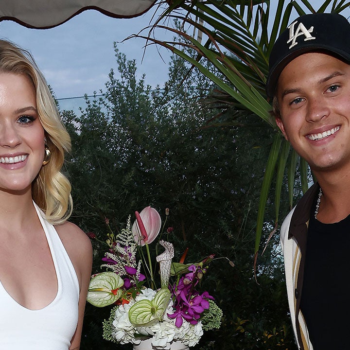 Ava & Deacon Phillippe Attend Event Without Their Famous Parents: Pic!