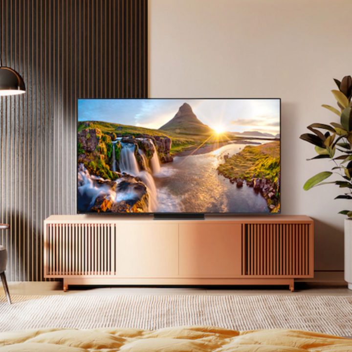 Best 4K TV Deals: Save Up to $1,000 On Samsung, LG, & Amazon Fire TVs