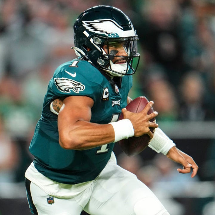 Monday Night Football: How to Watch the Eagles vs. Buccaneers Tonight