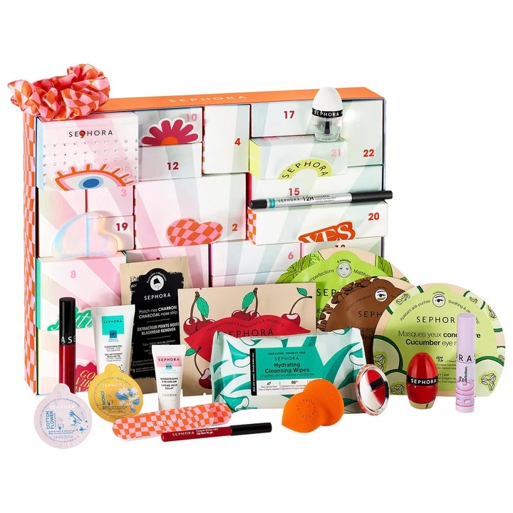 Sephora Advent Calendar 2023: Shop These Christmas Beauty Countdowns Before  They Sell Out | Entertainment Tonight