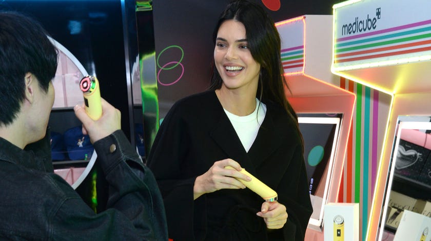 Celebrity Beauty Enthusiasts