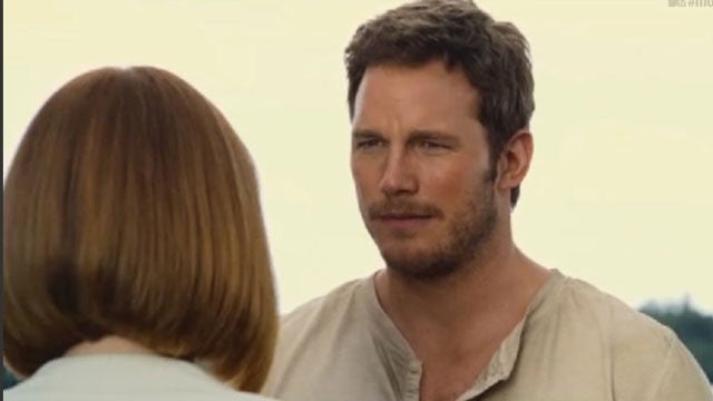 Chris Pratt (and His Arms) Hardcore Flirt in New 'Jurassic World' Clip! |  Entertainment Tonight
