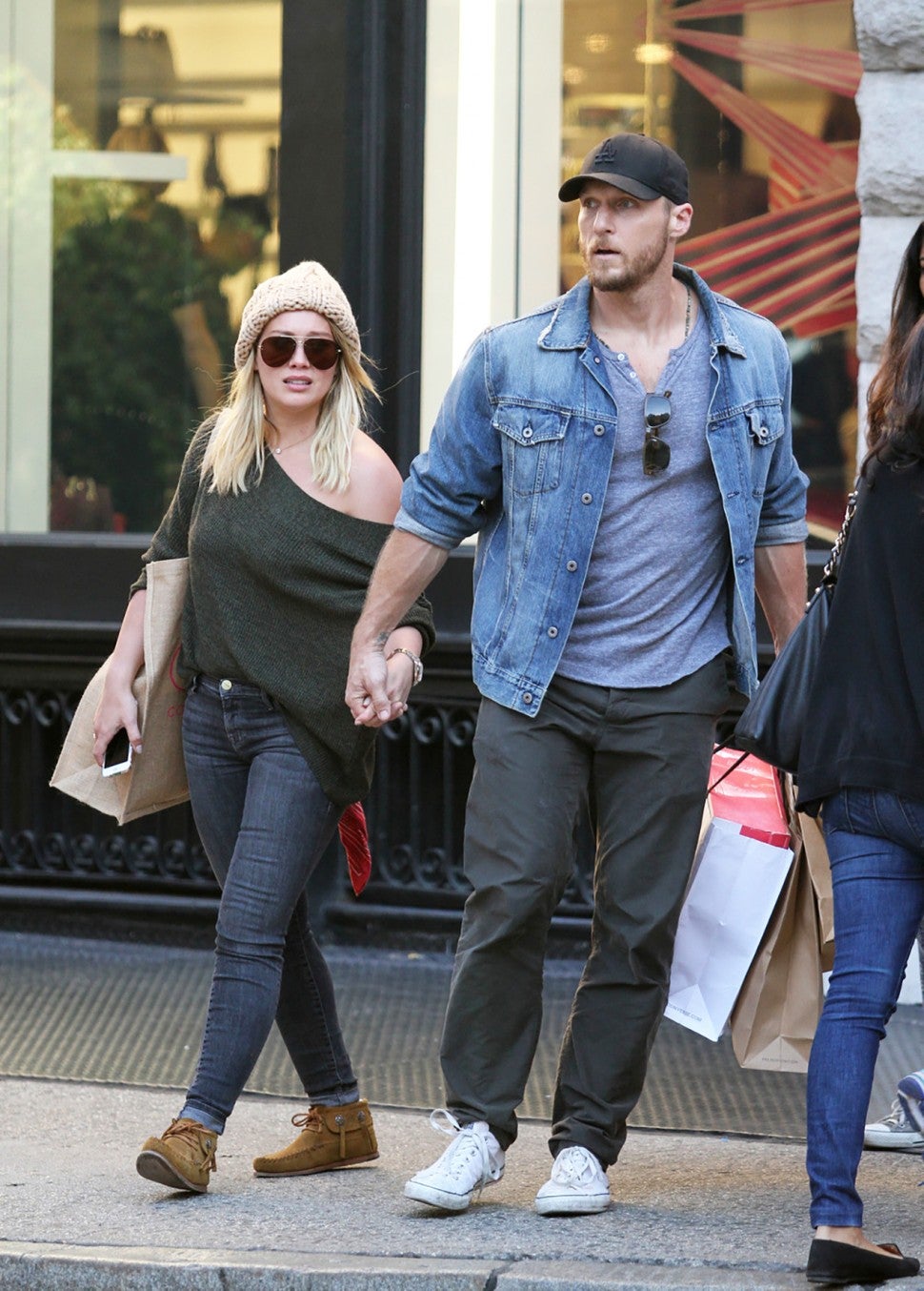 Hilary Duff Clothes and Outfits, Page 38
