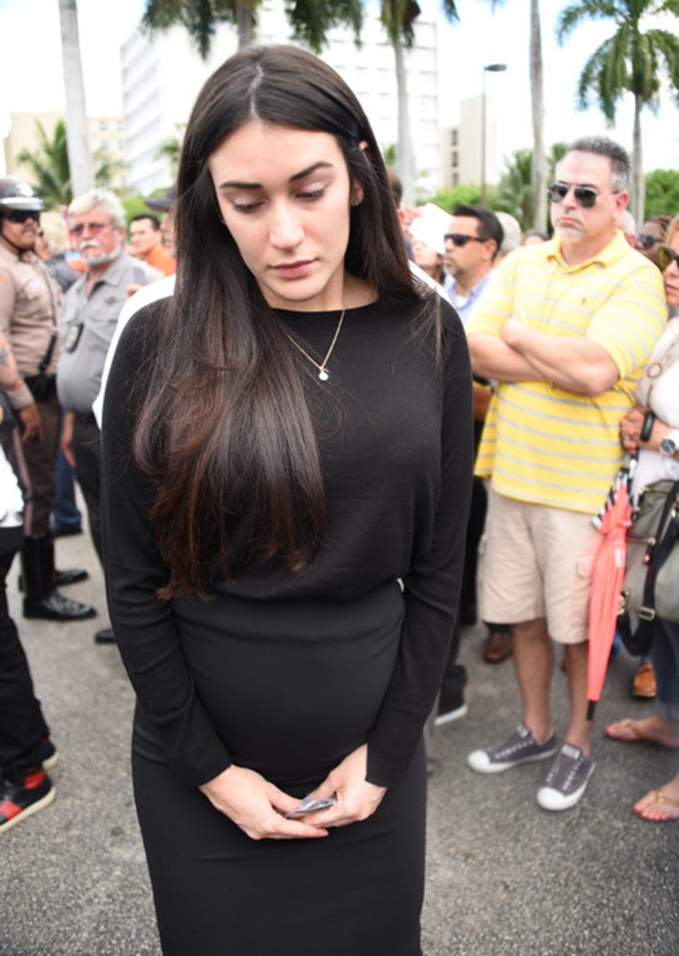 Jose Fernandez's Pregnant Girlfriend Maria Arias Attends Memorial