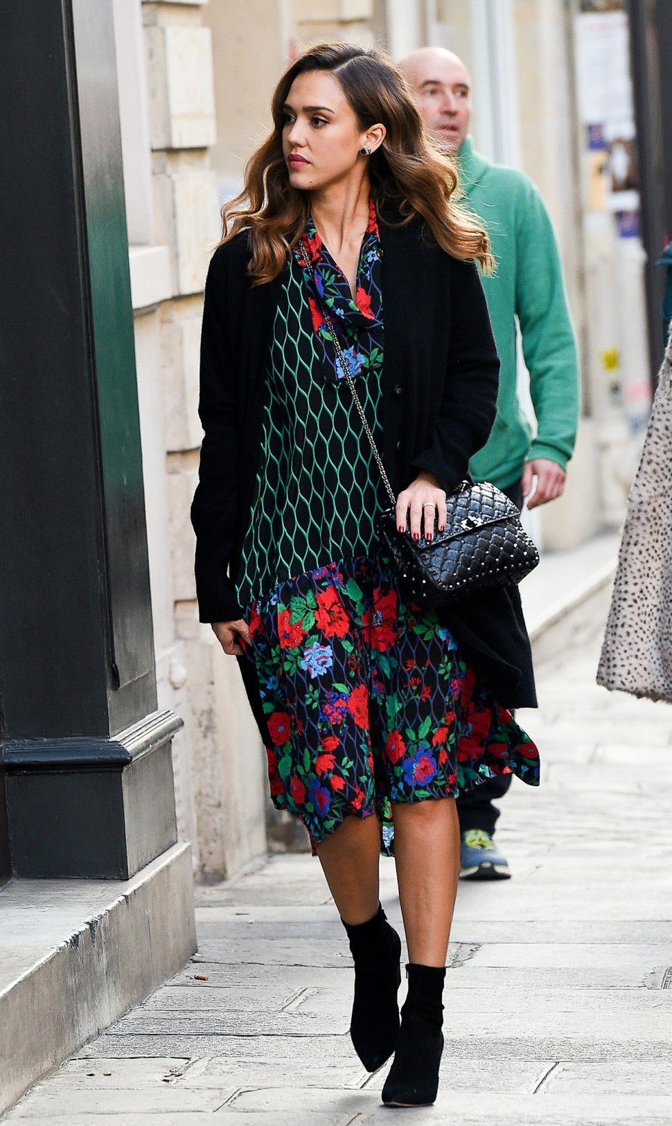 Jessica Alba Rocks Three Red Hot Looks in One Day During Paris Fashion ...