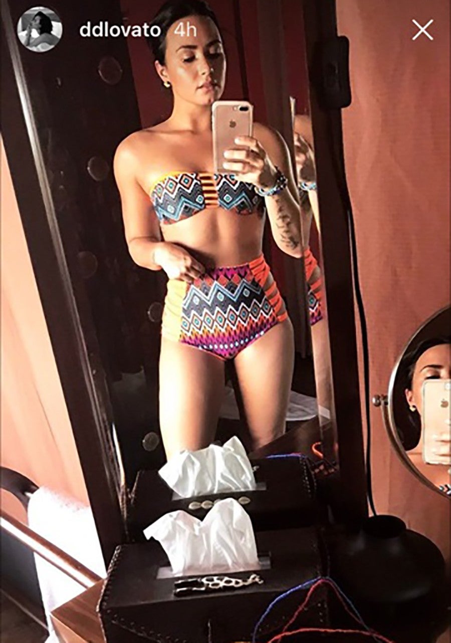 ze Rimpelingen wang Demi Lovato Flaunts Amazing Bikini Bod in Kenya: See the Pic! |  Entertainment Tonight