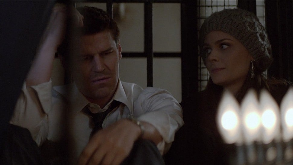 Bones Season 2 Episode 16