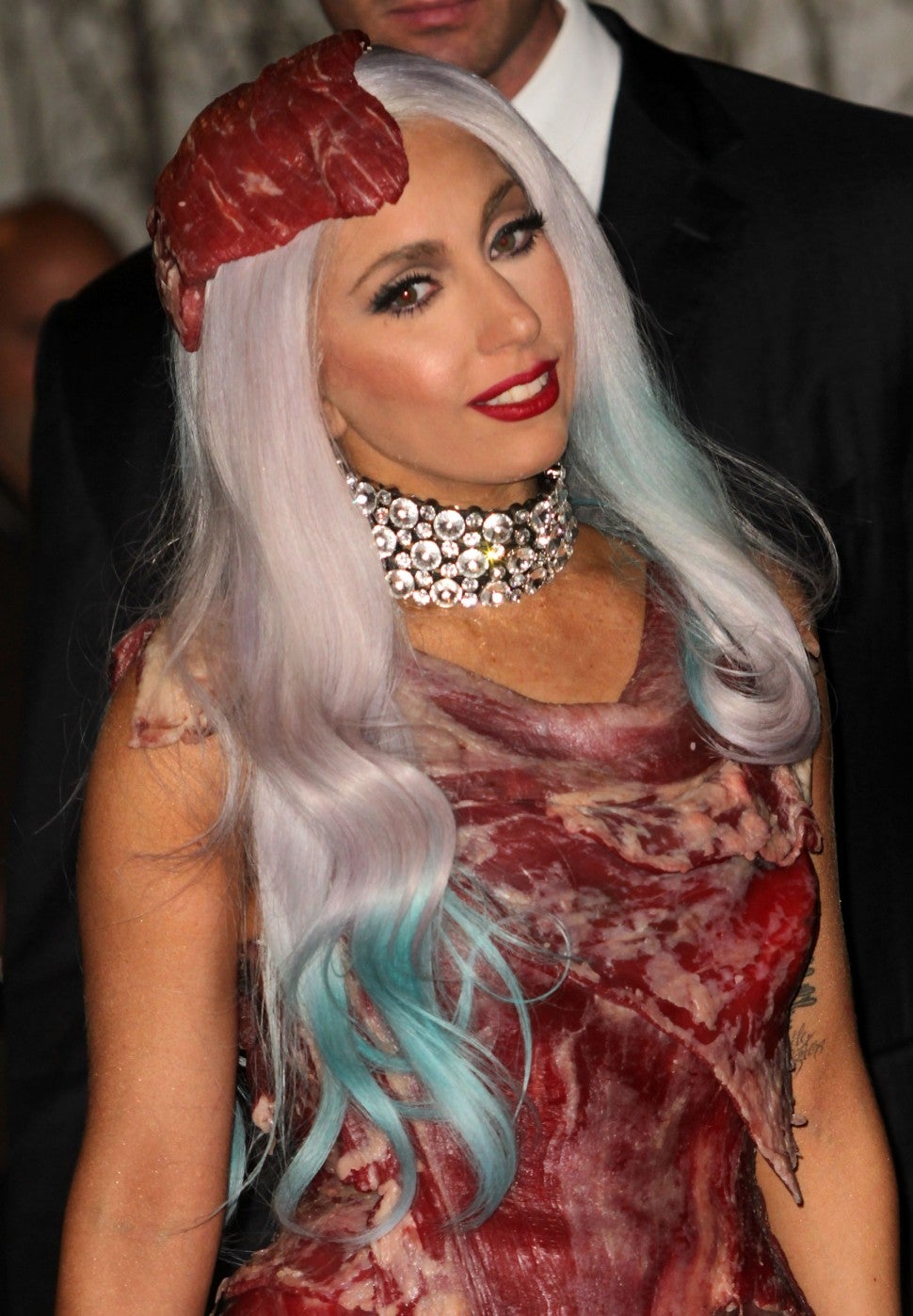 lady gaga 2010 vmas meat dress