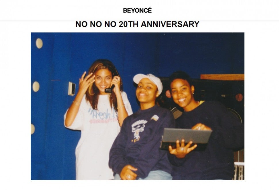Destiny's Child in the recording studio for No No No