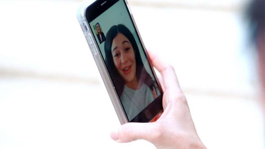 Kylie Jenner facetime with sister on KUWTK