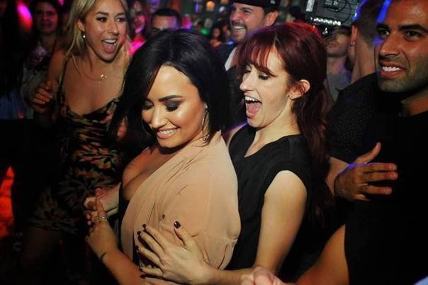 Demi Lovato salsa dancing in Miami