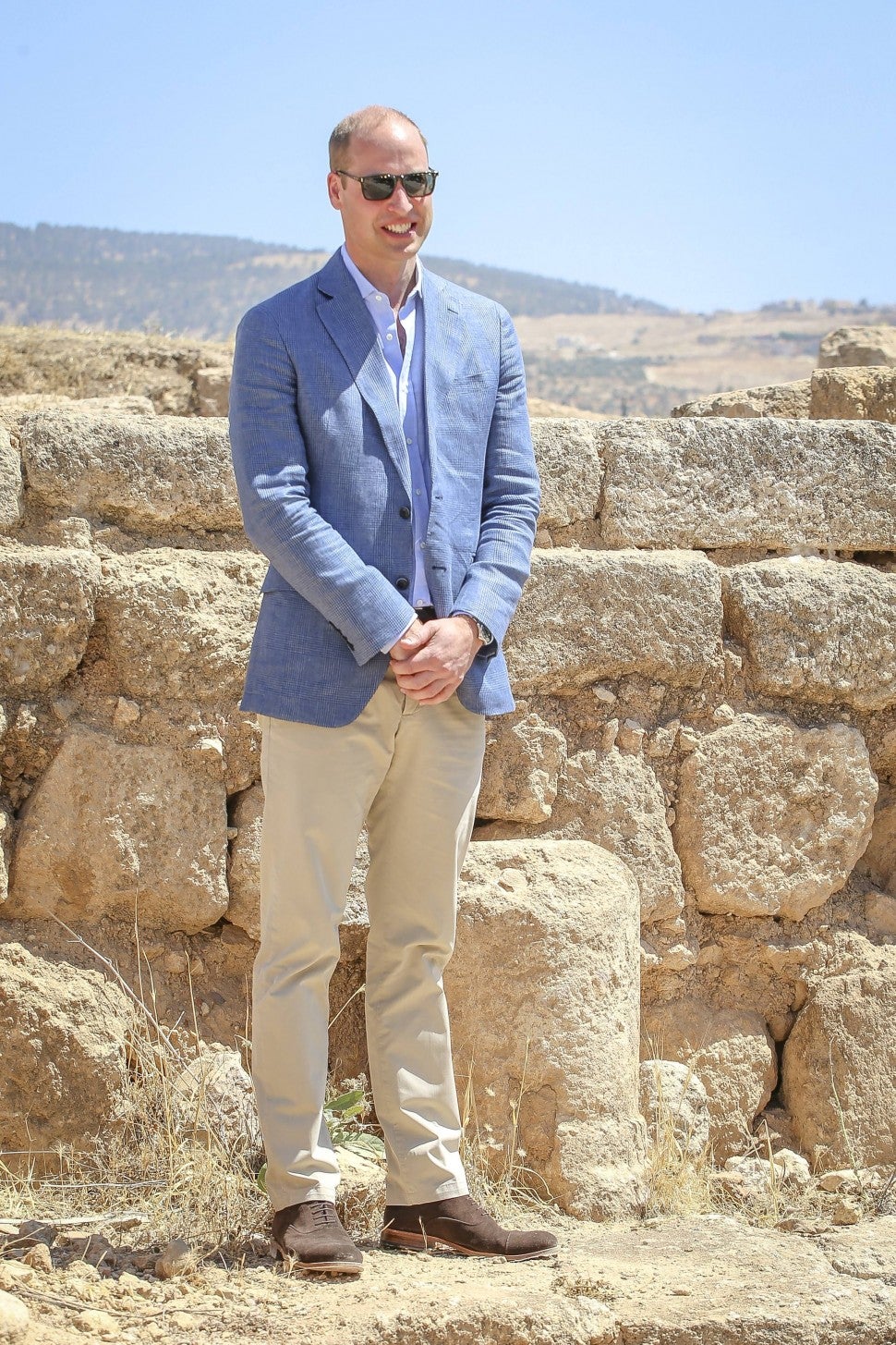 Prince William poses at the same spot at Jerash, Jordan, where Kate Middleton visited as a child.