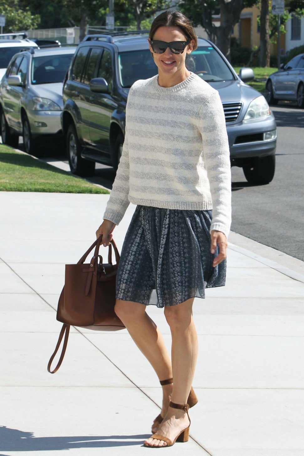 Jennifer Garner church outfit sweater and skirt