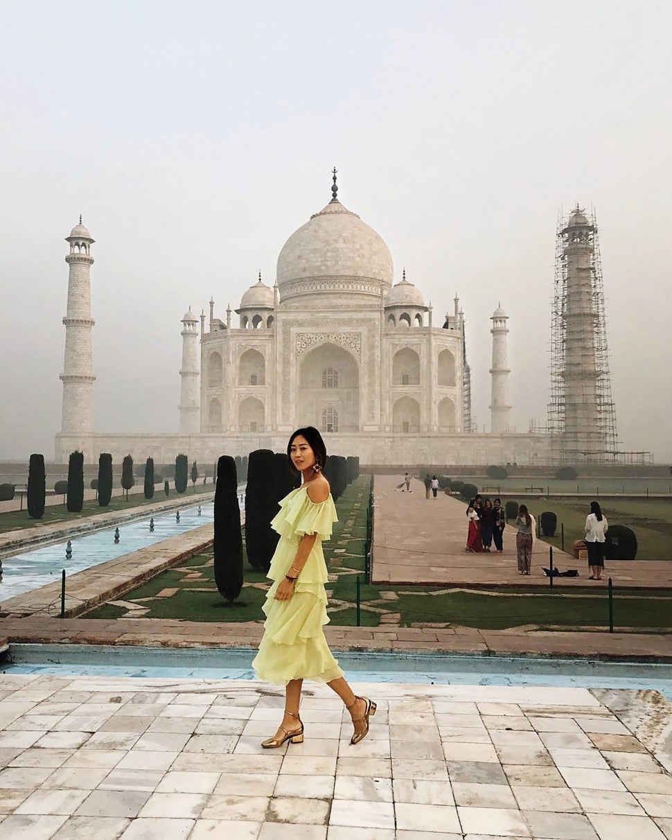Aimee Song at Taj Mahal