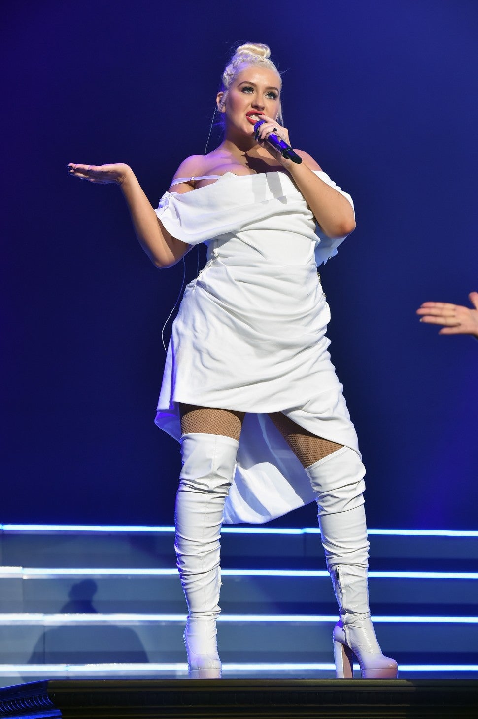 Christina Aguilera tour white dress and boots