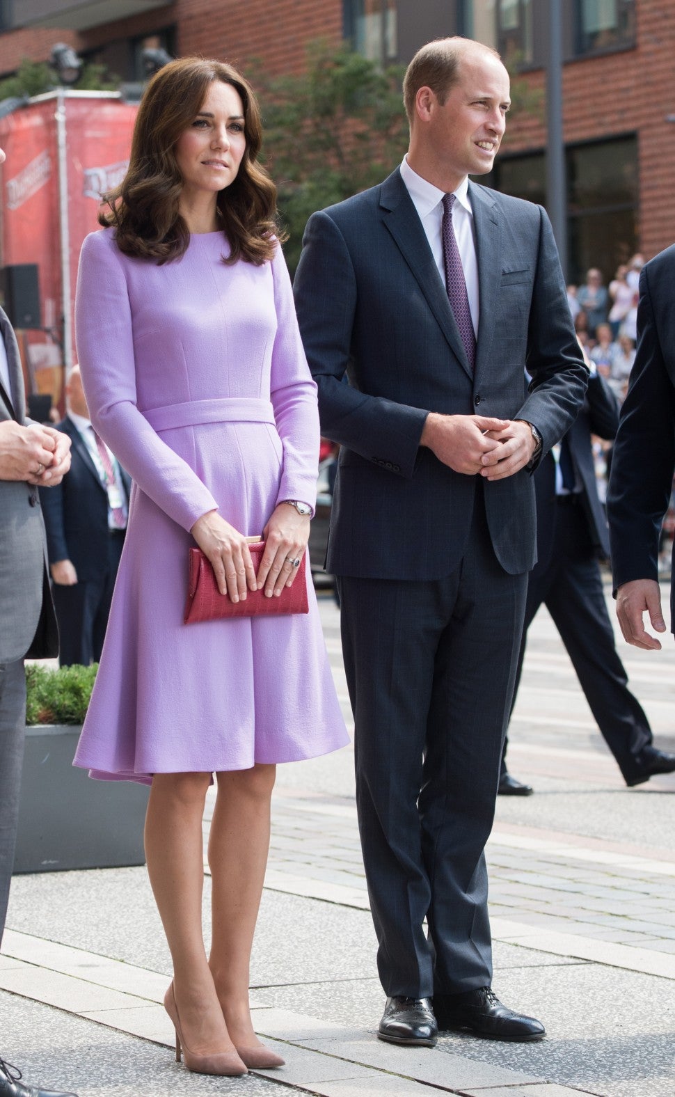 Kate Middleton in lilac dress with Prince William 2017