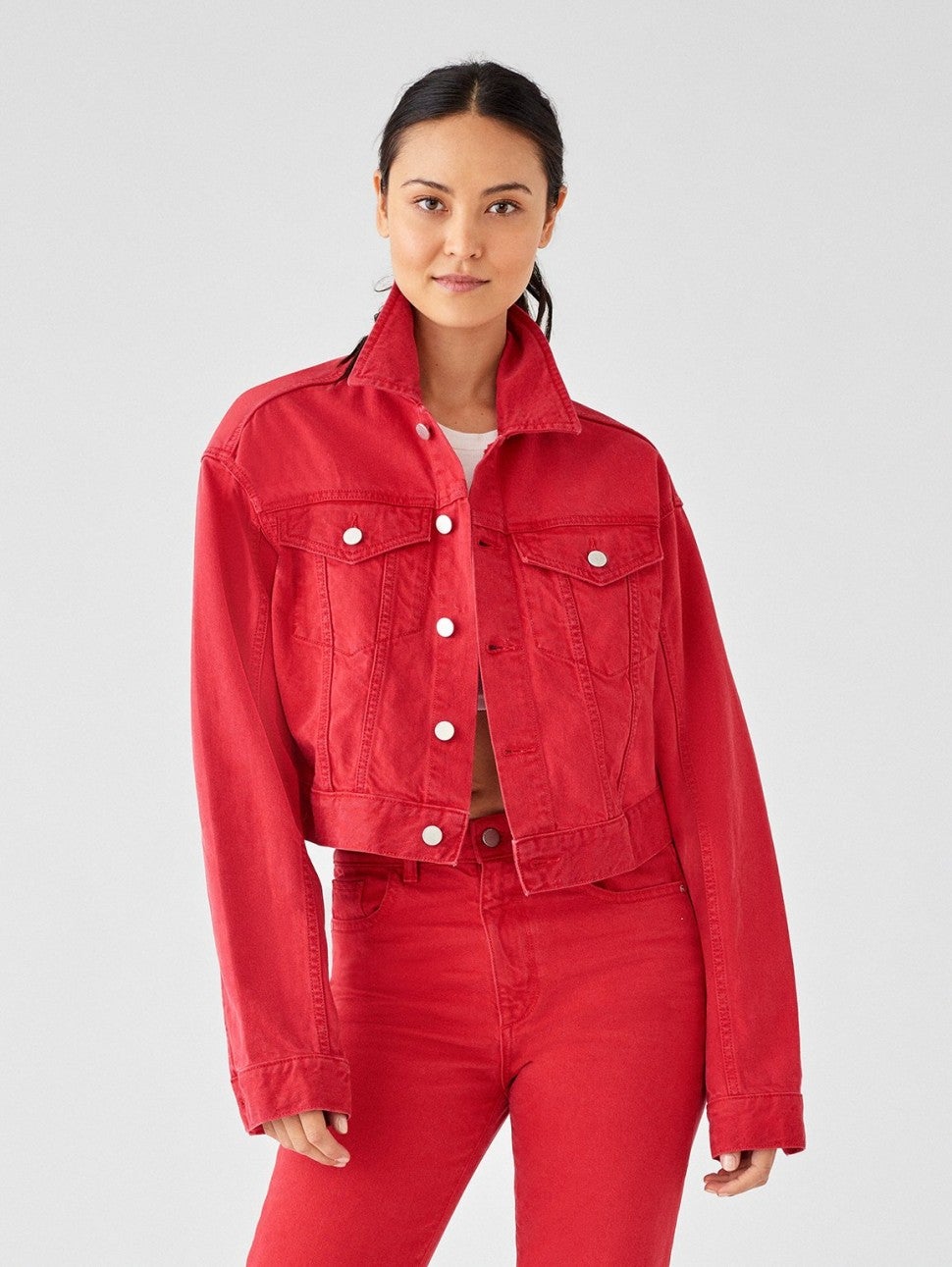 DL1961 red jacket
