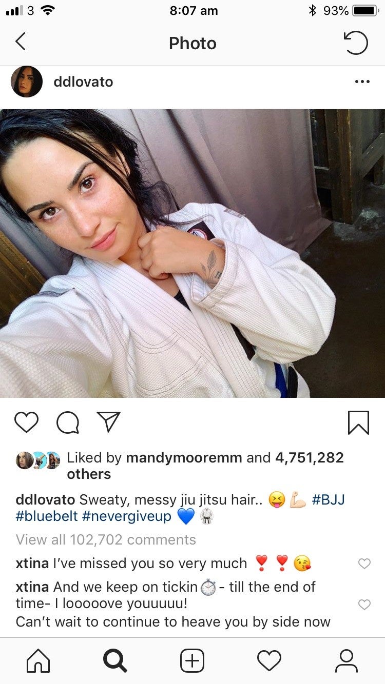 Christina Aguilera comments on Demi Lovato's Instagram