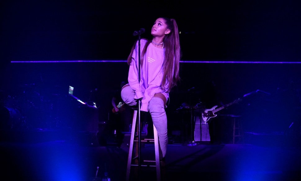 Ariana Grande in concert