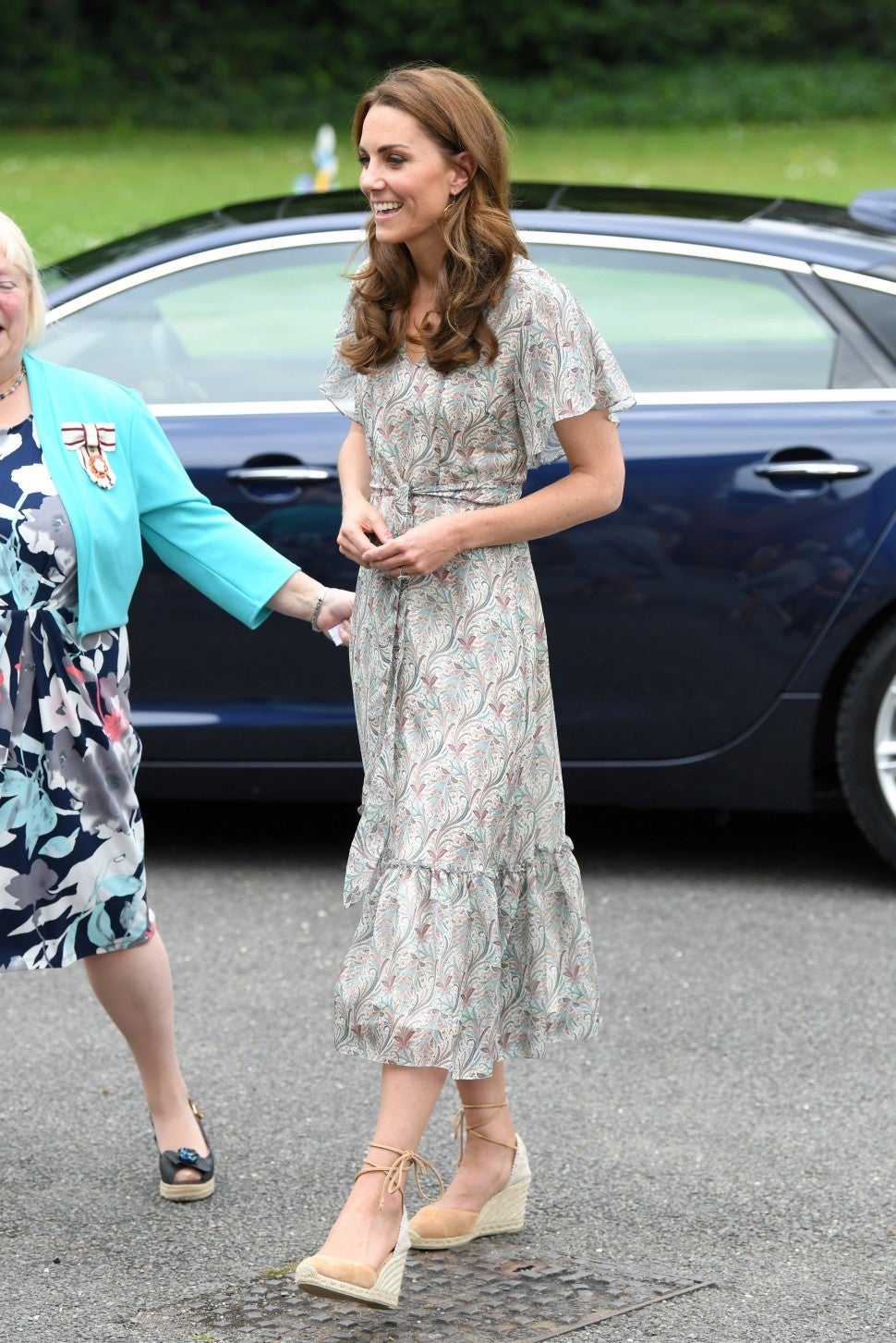Kate Middleton in printed dress and espadrille wedges