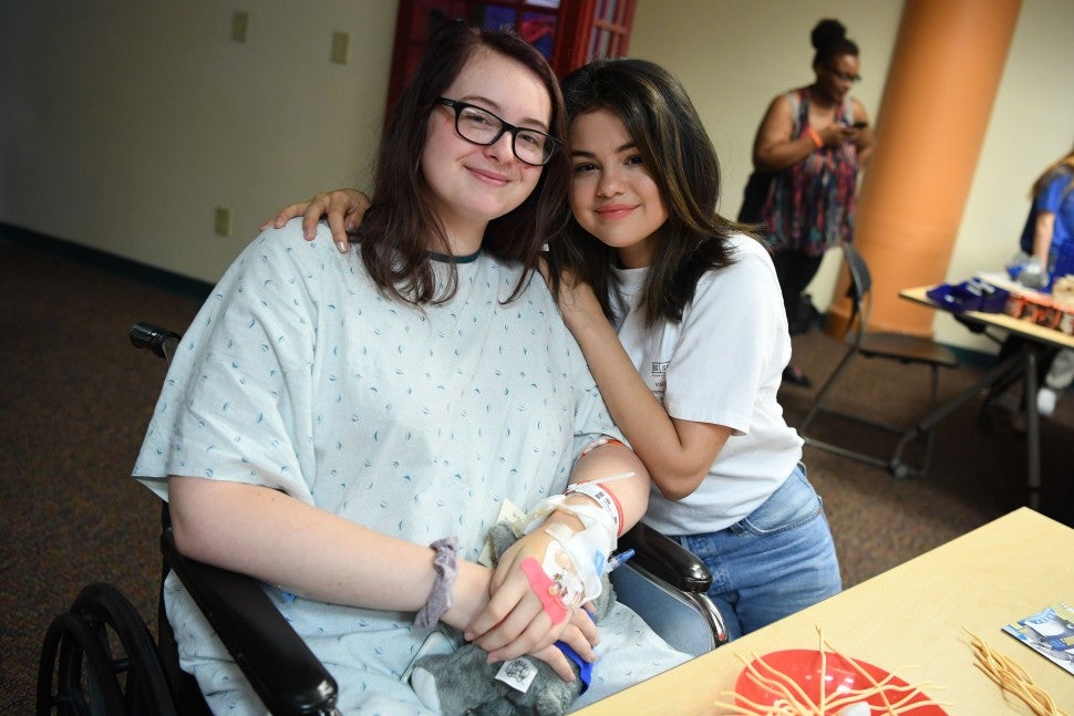 Selena Gomez Children's Mercy Hospital