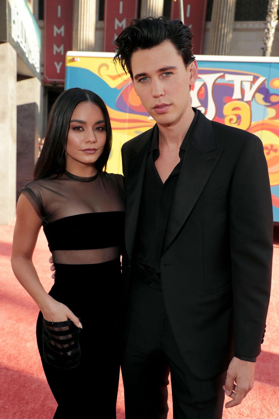 Vanessa Hudgens and Austin Butler at once upon a time premiere