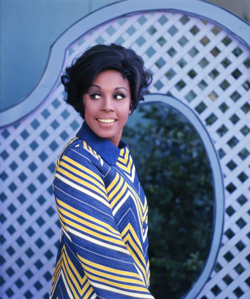 Diahann Carroll in tv show julia