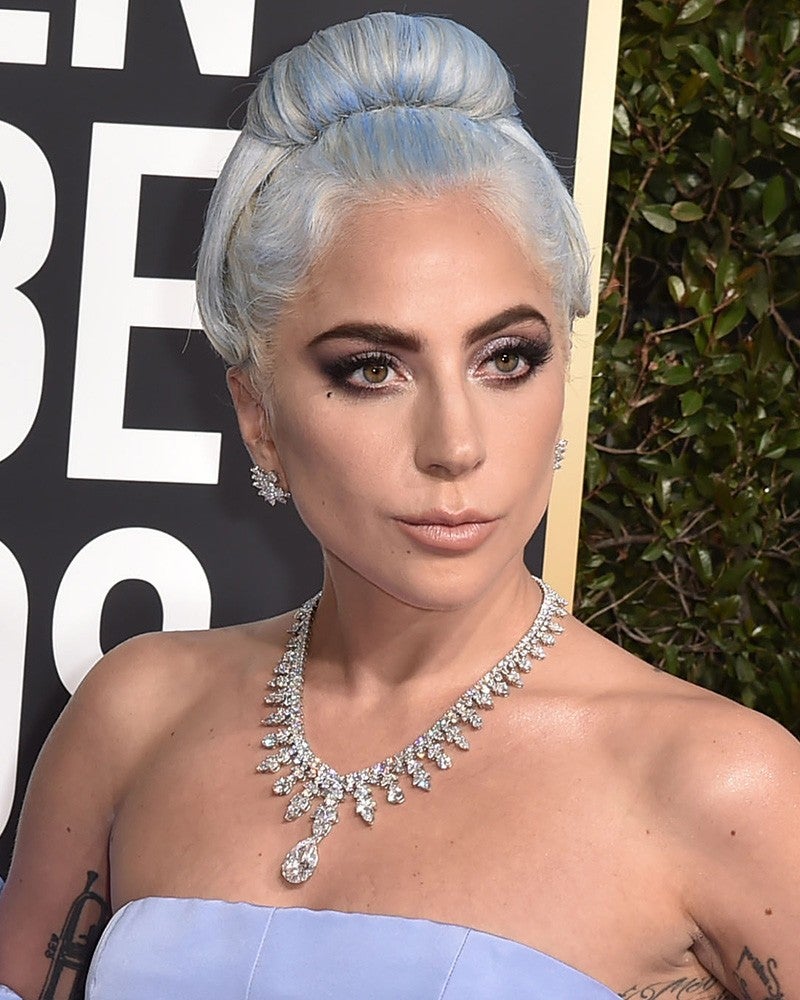 Lady Gaga blue hair Golden Globes 2019