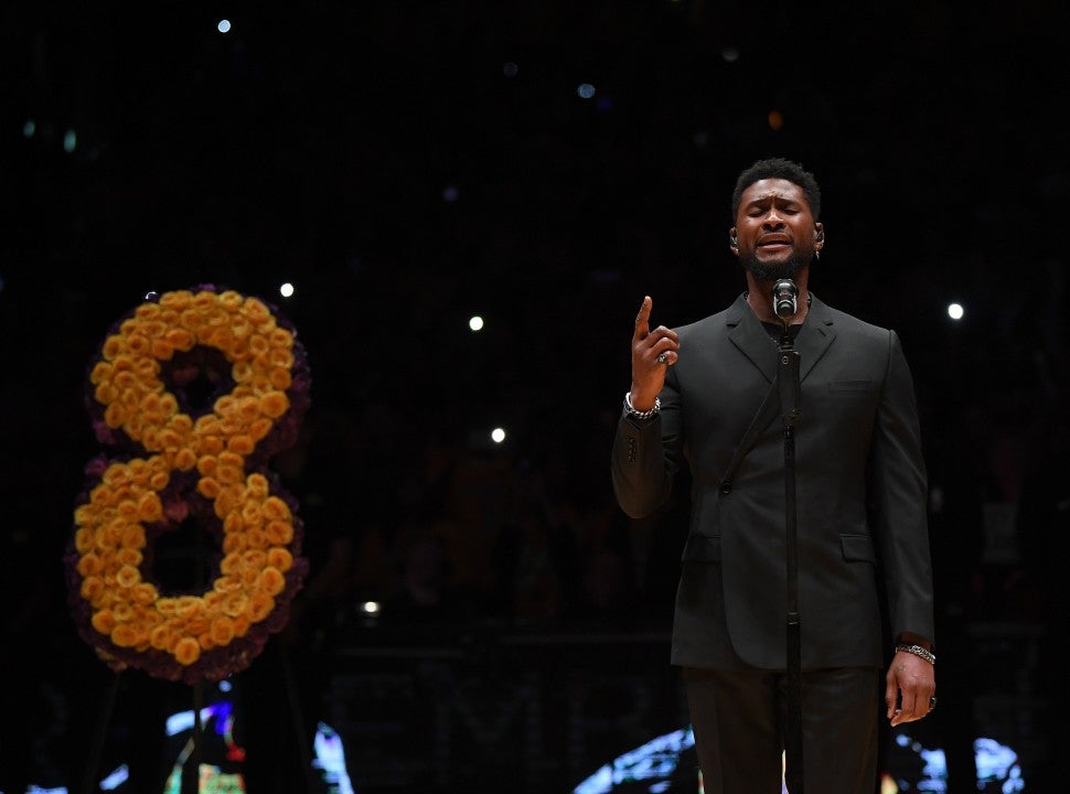 Usher Lakers Kobe Tribute