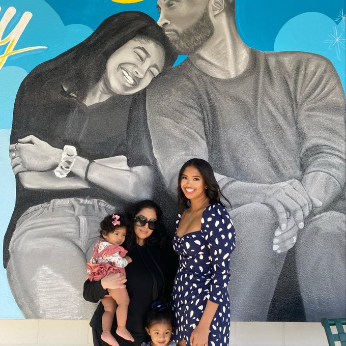Vanessa Bryant with daughters.