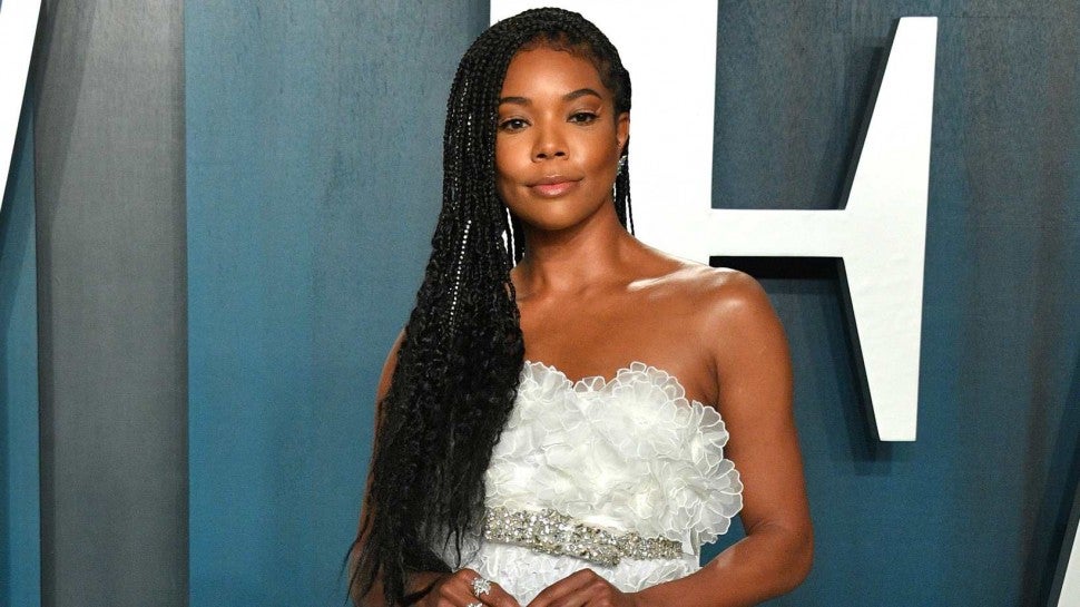 Gabrielle Union attends the 2020 Vanity Fair Oscar party hosted by Radhika Jones at Wallis Annenberg Center for the Performing Arts on February 09, 2020 in Beverly Hills, California.